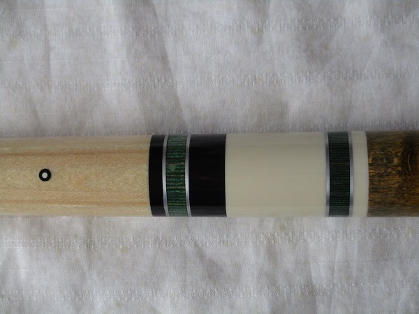 BMC-White Crusher Cue